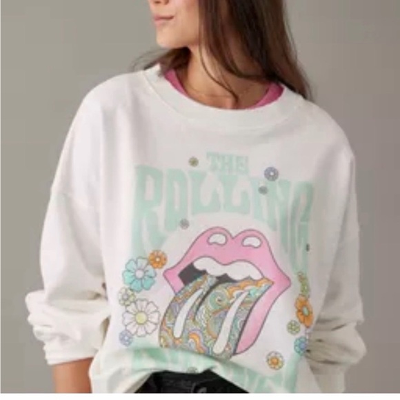 American Eagle Outfitters Tops - American Eagle AE oversized crew neck sweatshirt Rolling Stones in Small